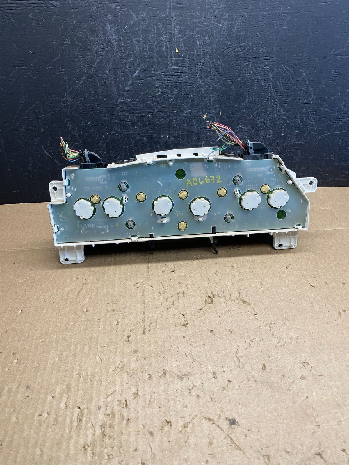 2006 Ford E350 Gauge Speedometer Cluster ac6672 DG4