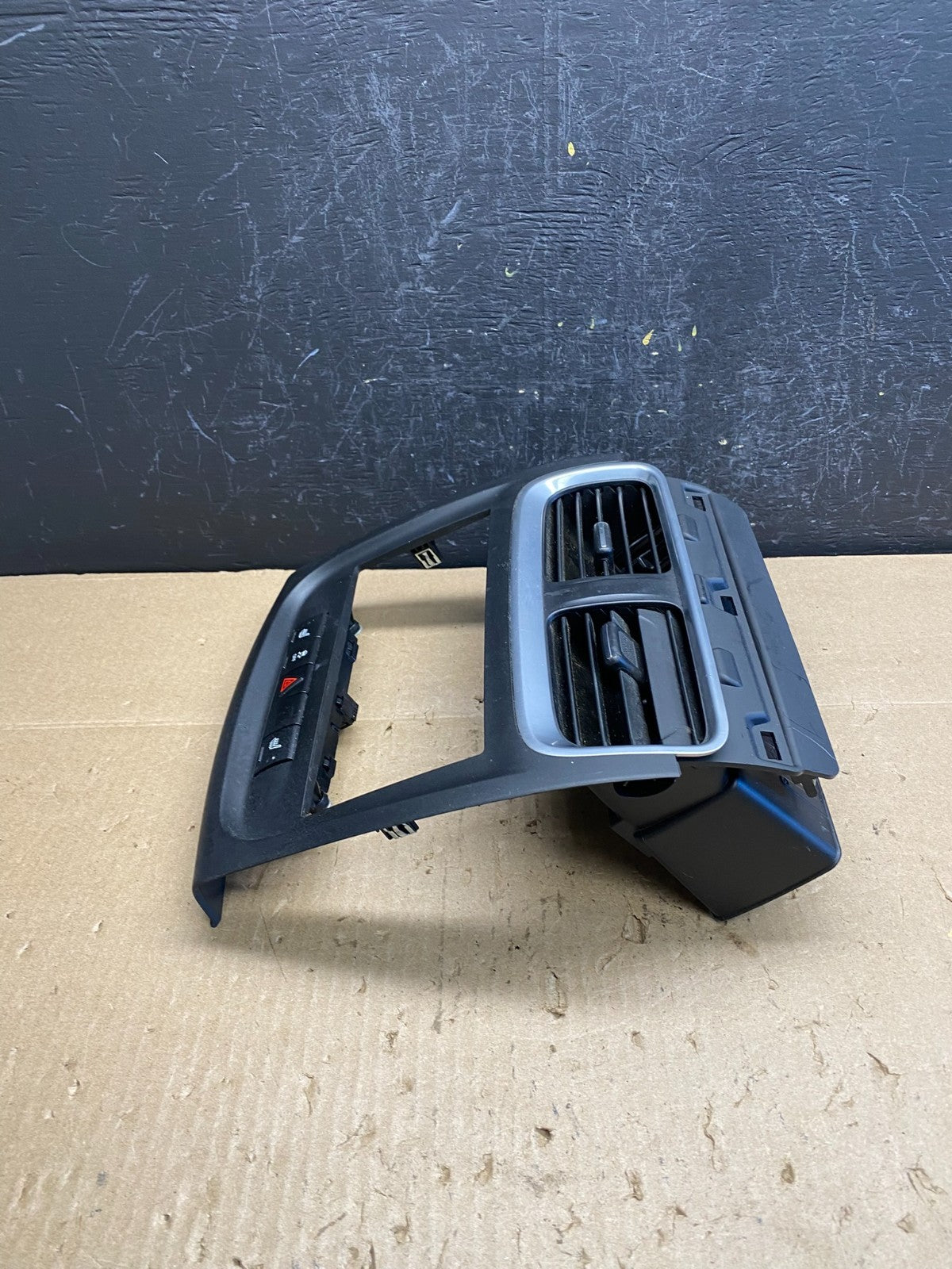 2011 - 2014 Dodge Avenger Center Dash Black Radio Trim Bezel Panel AC6731 DG2