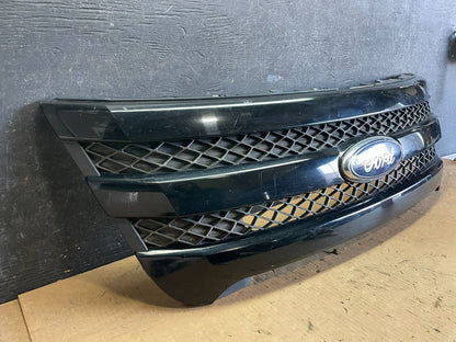2011 to 2015 Ford Explorer Upper Front Grill Grille DB53-8200-BE Oem aa5915  DG2