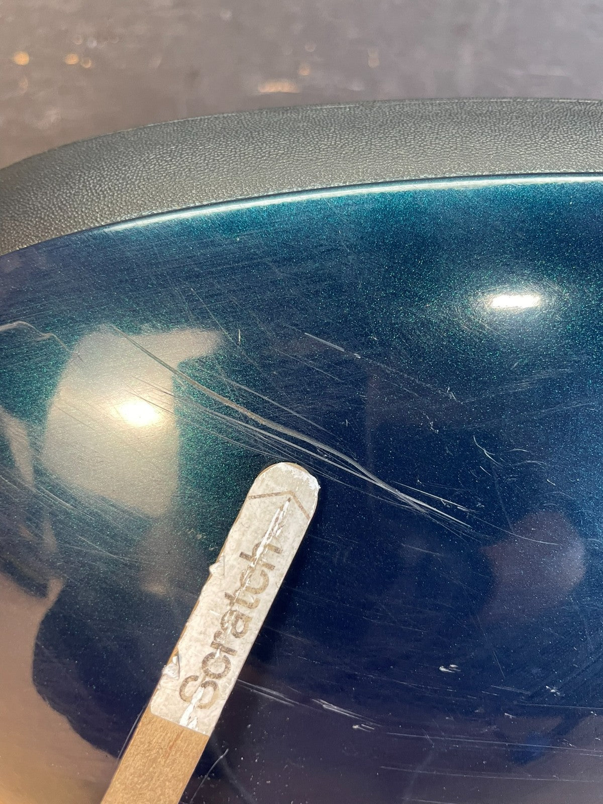 2003-2006 Chevrolet Tahoe Suburban Right Passenger Turn Door Mirror AE0975 DW6