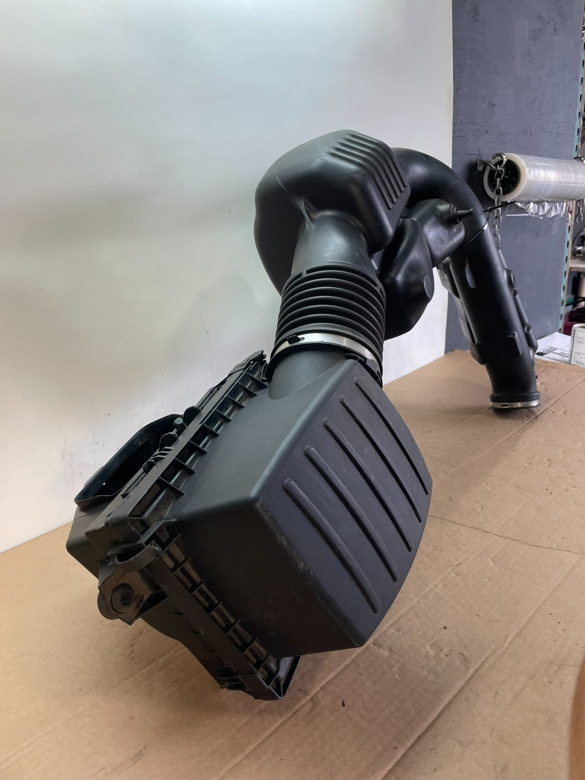 2011-2013 Grand Cherokee Dodge Durango 3.6L Resonator Air Intake Tube ag9950 DG2