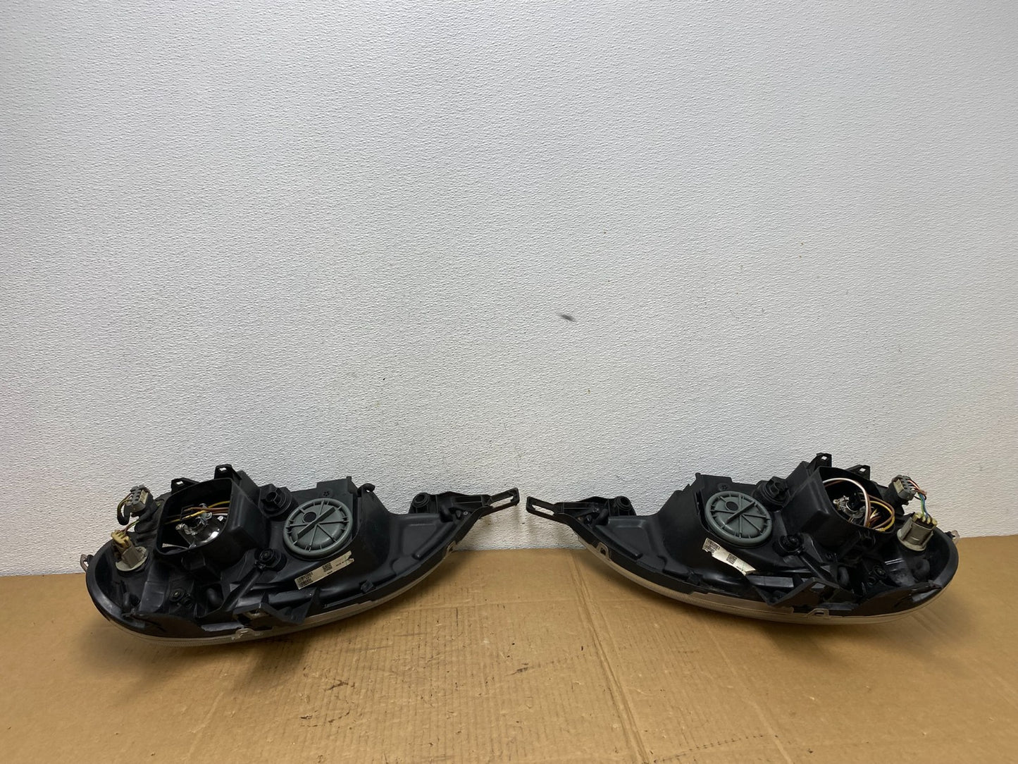 2002 - 2005 Mercedes ML ML350 ML500 Left+Right Side Halogen Headlights AC7628 DW6