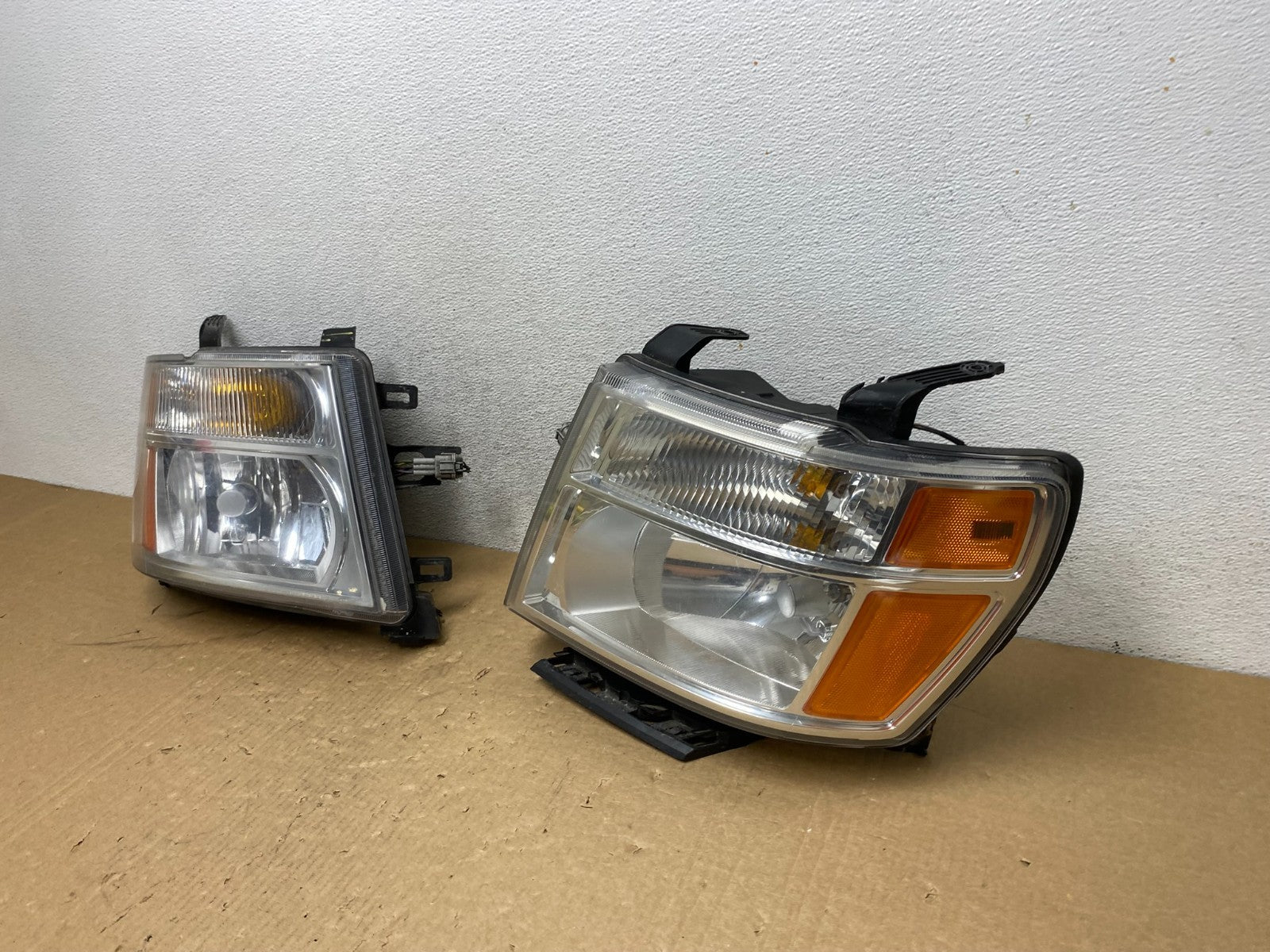 2012 to 2021 Nissan NV1500 NV2500 NV3500 Left+Right Set Headlights AG0541 DW1