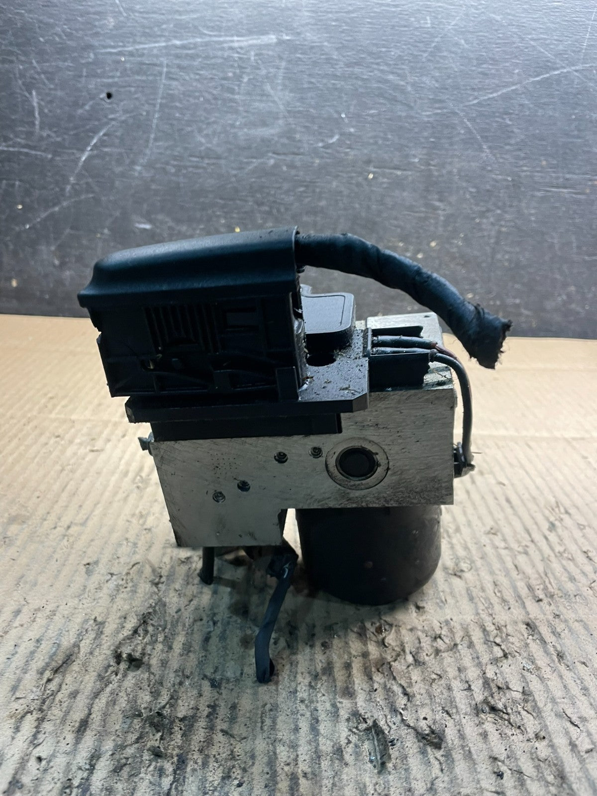 2000-2006 Mercedes W220 S55 CL500 ABS Anti Lock Brake Pump Module x8856 DG1