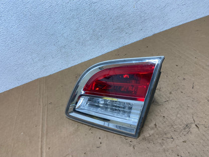 2007 2008 2009 Mazda Cx-9 Right Passenger Rh Side Inner Tail Light AD3082 LK1