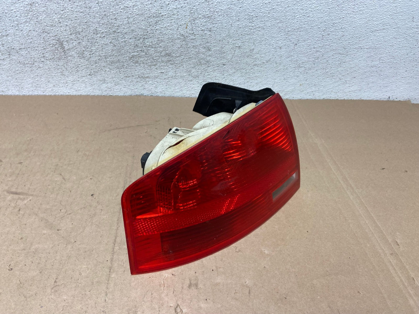 2006 2007 2008 Audi A4 Left Driver Lh Side Tail Light AG4621 LK2
