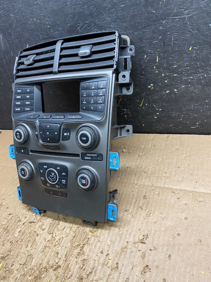 2012-2013 Ford Edge Heater Climate Control Radio CD Control Dash Bezel v7880 DG2