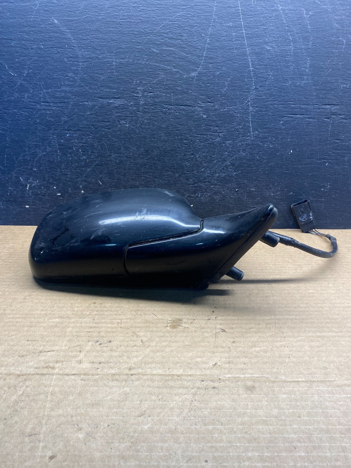 2004 to 2008 Lincoln Town Car Right Passenger View Heat Door Mirror af7556 DG3