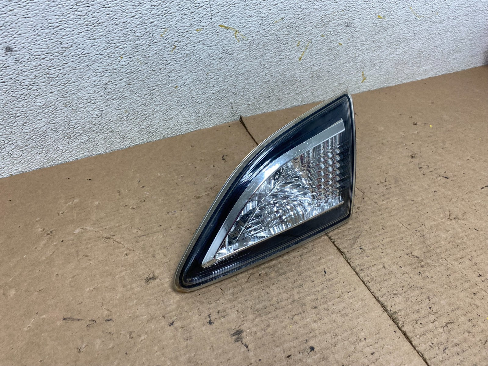 Sedan 2010-2013 Mazda 3 Right Passenger RH Side Inner Tail Light OEM P4224 DW2