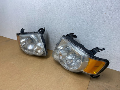 2008 to 2012 Ford Escape Headlights Left+Right Side Set Halogen AE2908 DW1