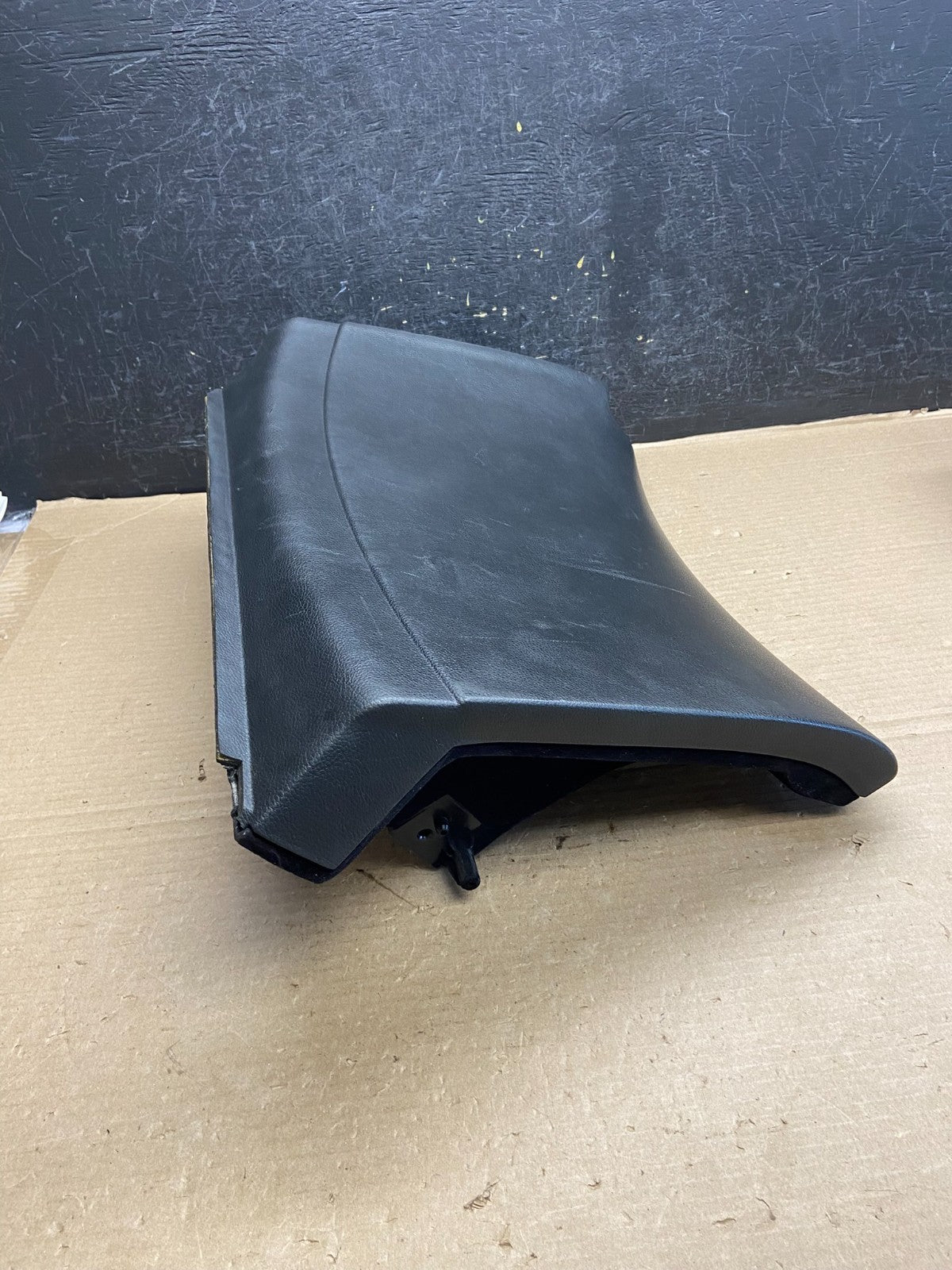 2006 - 2010 Infiniti M35 Front Right Passenger Storage Glove Box ah3464 DG2