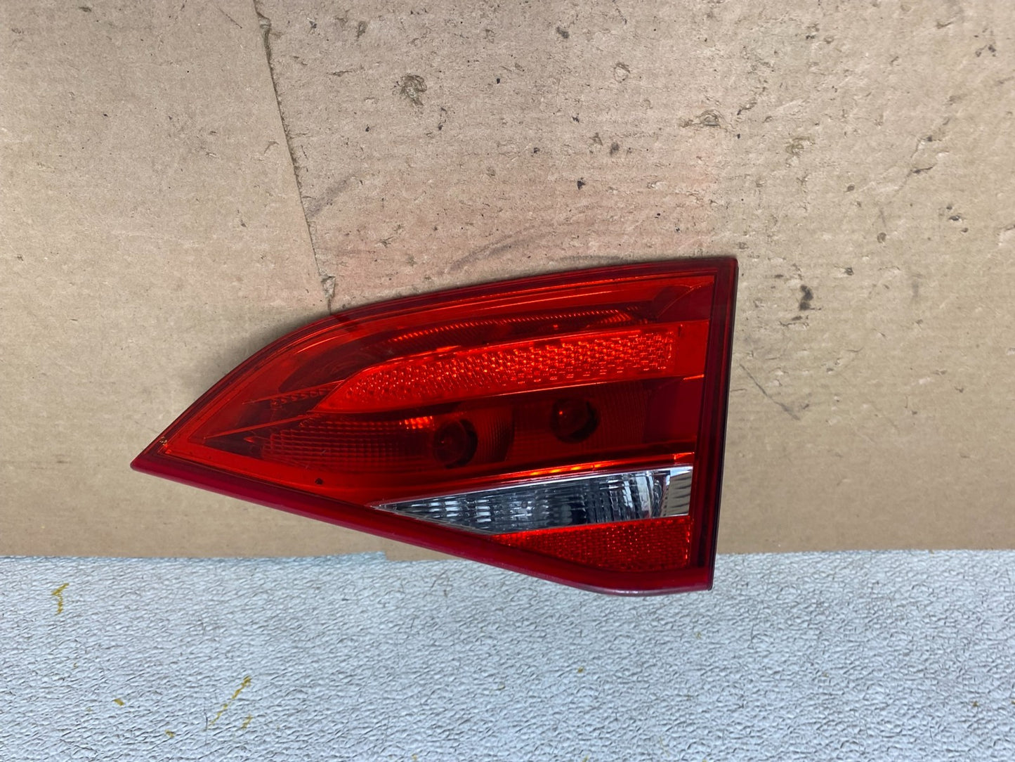 2009 2010 2011 2012 Audi A4 Sedan Right Passenger Inner Tail Light Oem P5258 DW0