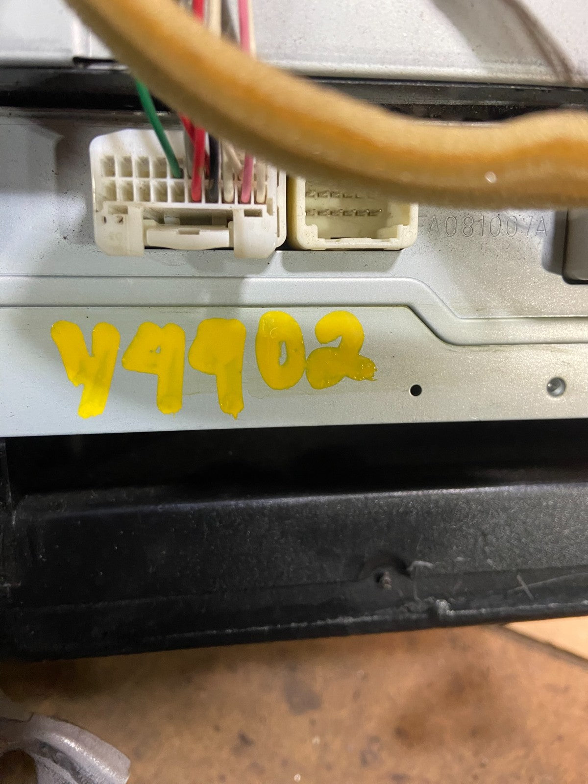 2006 to 2009 Toyota Prius OEM Radio AM/FM CD Player Oem Y4402 DG7