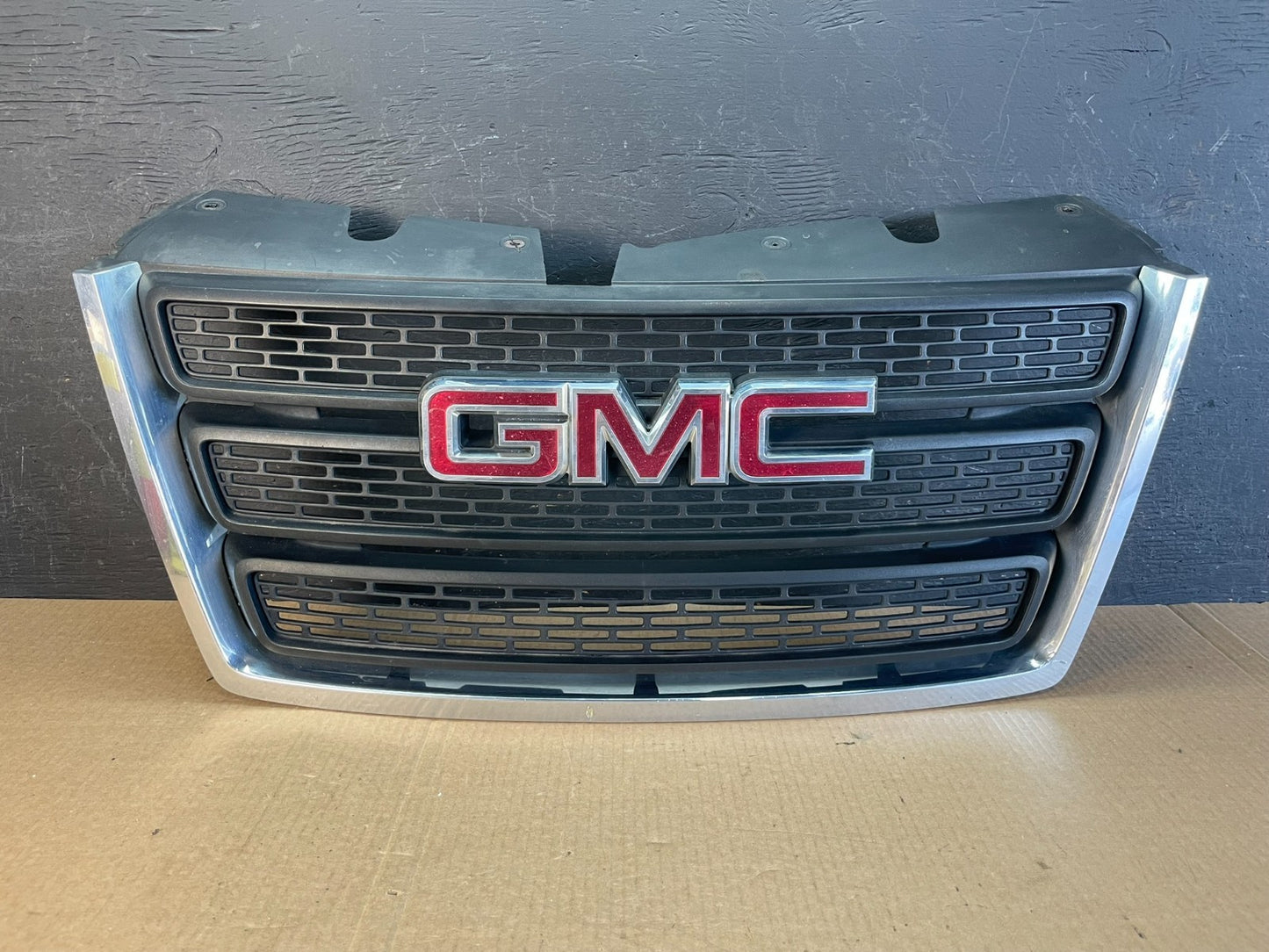 2010 to 2015 Gmc Terrain Front Upper Grill Grille AF3716 DG0