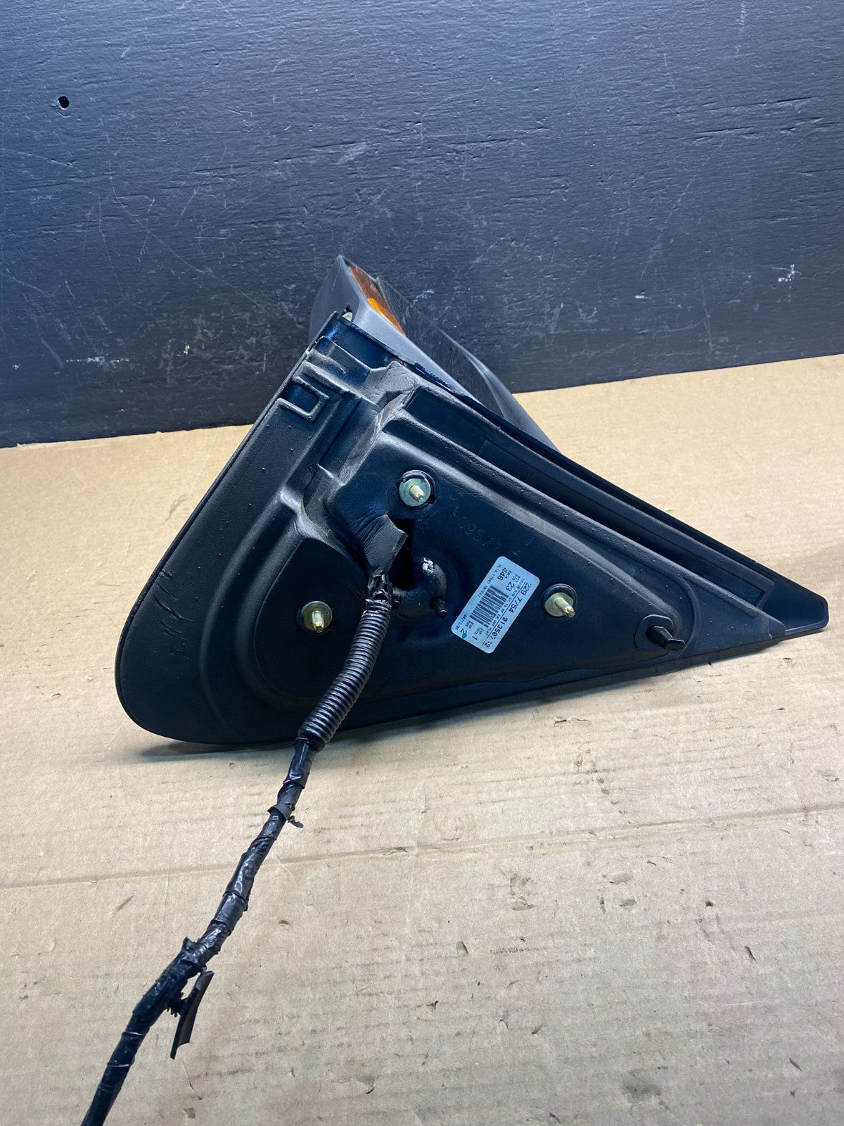 2007-2011 Ford Expedition Left Driver View Door Mirror AC6852 DW9