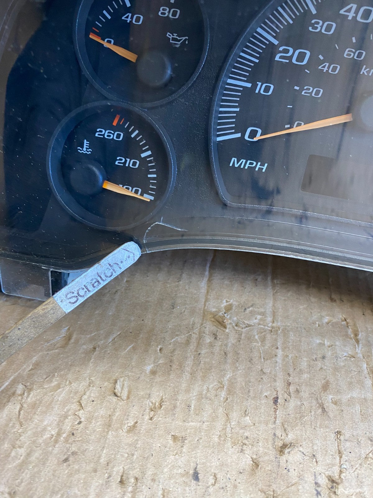 2004 to 2007 Chevrolet Express Speedometer Cluster Gauge Z9982 DG1