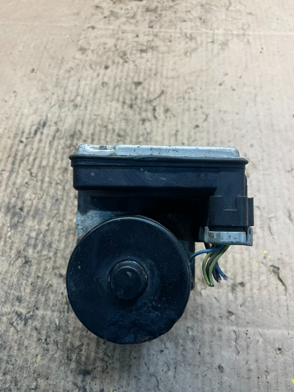 2004-2006 Chevrolet Express ABS Pump Control 13567115 Module S8434 DG5