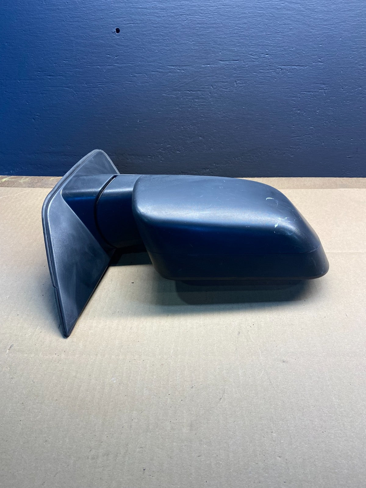 2004 to 2009 Nissan Titan Right Passenger View Door Mirror AB4130 DG1