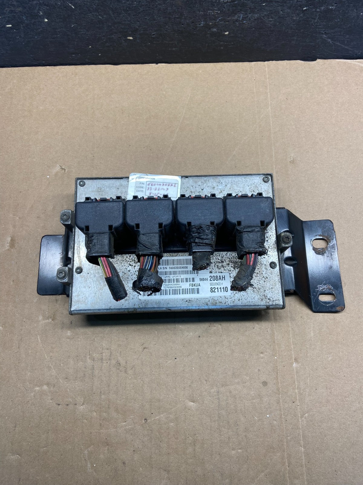 2004 Jeep Liberty 3.7L Engine ECU Computer Module ECM AG1590 DW0