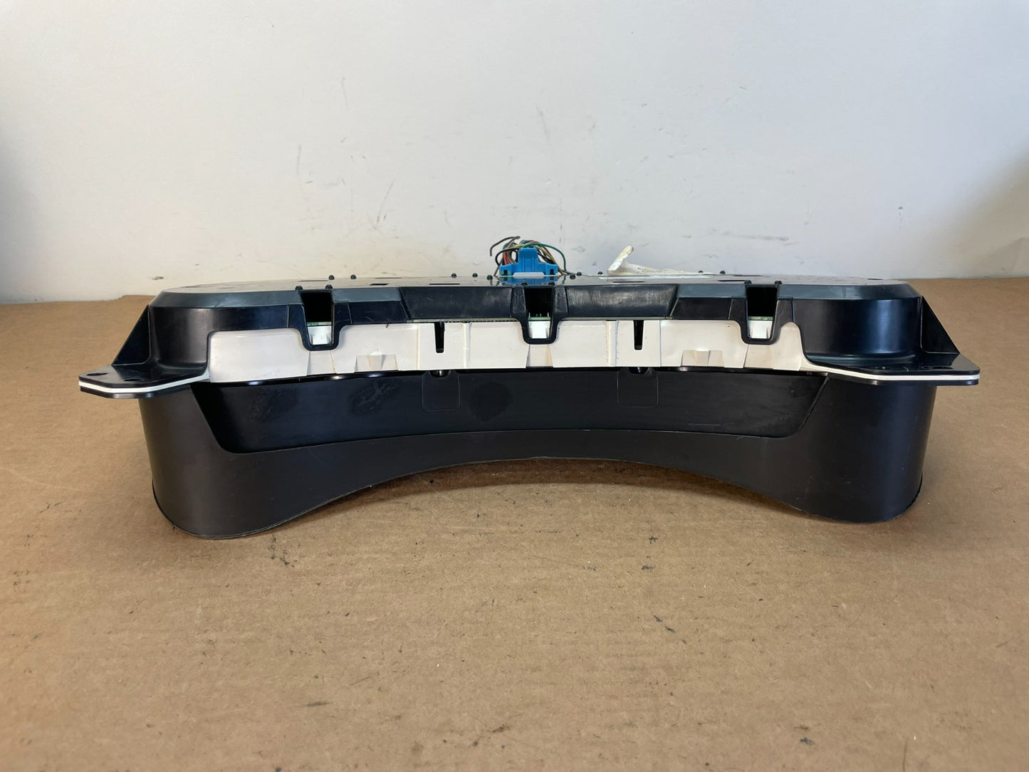 2003 to 2006 Chevrolet Silverado Speedometer Instrument Cluster AG0753 DG6
