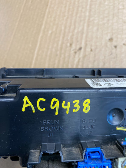 2007 - 2009 Chevrolet Silverado Gmc Sierra A/C Heater Climate Control ac9438 DG5