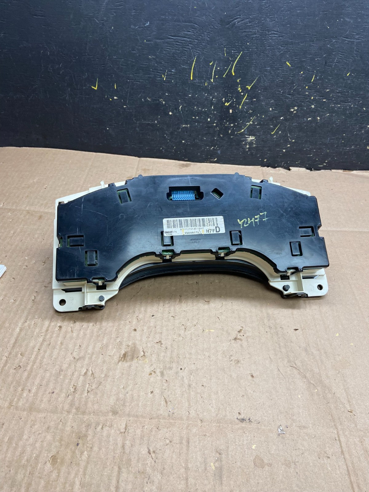 2004 to 2007 Chevrolet Express Speedometer Cluster Gauge OEM Y2477 DG5