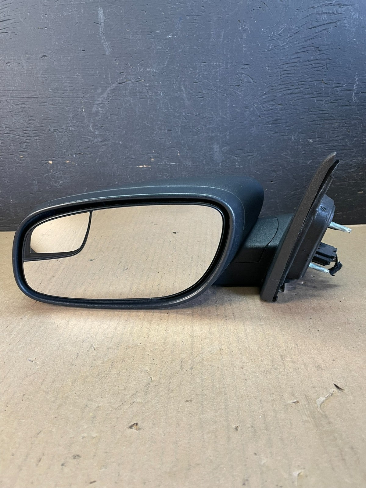 2010-2018 Ford Taurus Left Driver LH Side View Door Mirror AD5589 DW7