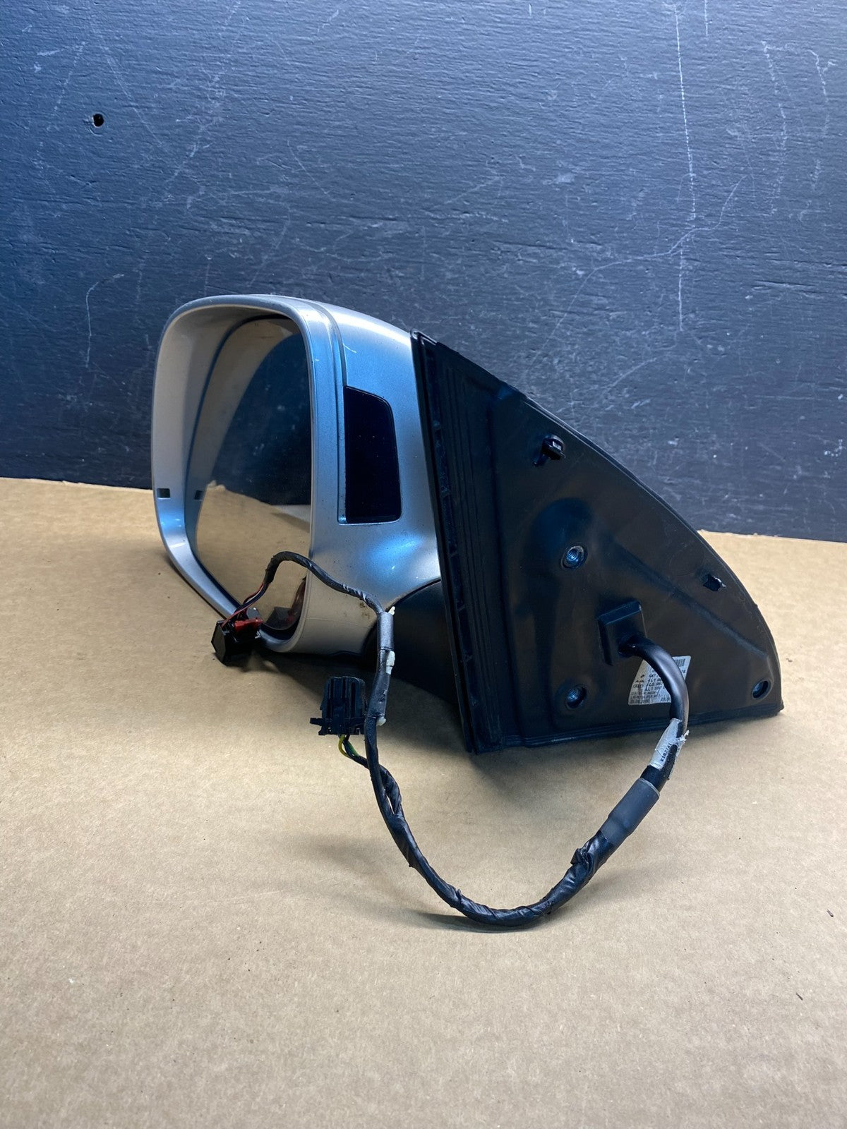 2007 - 2009 Audi Q7 Left Driver Lh Side View Door Mirror Blind Spot AD9857 DW10
