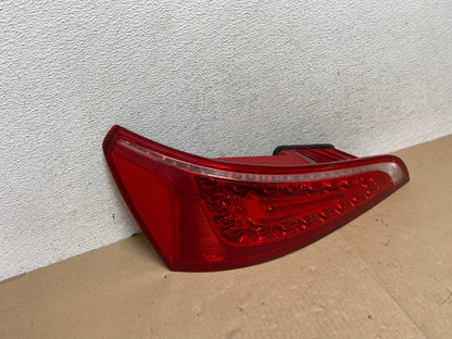 2009 to 2012 Audi Q5 Left Driver LH Side Tail light AG4604 LK2