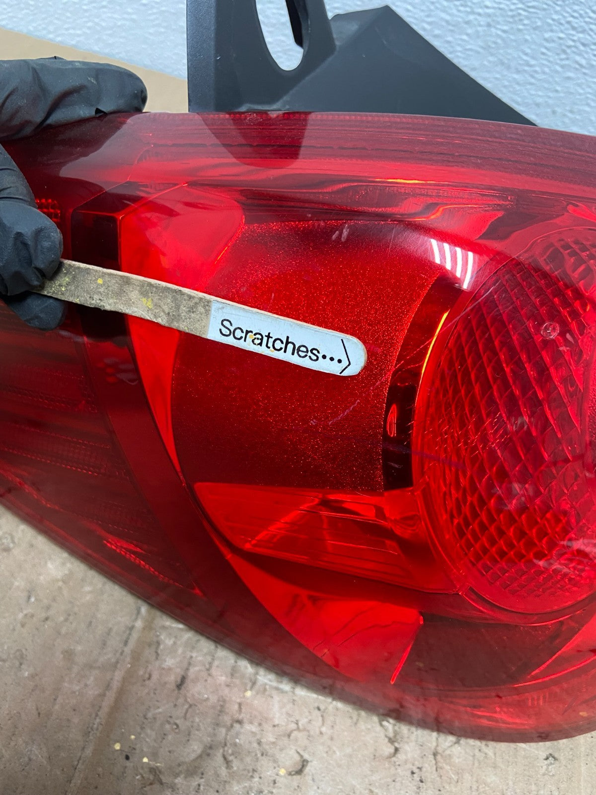2007 - 2012 Nissan Versa Hatchback Left Driver Side Lh Tail Light AB8477 DW3