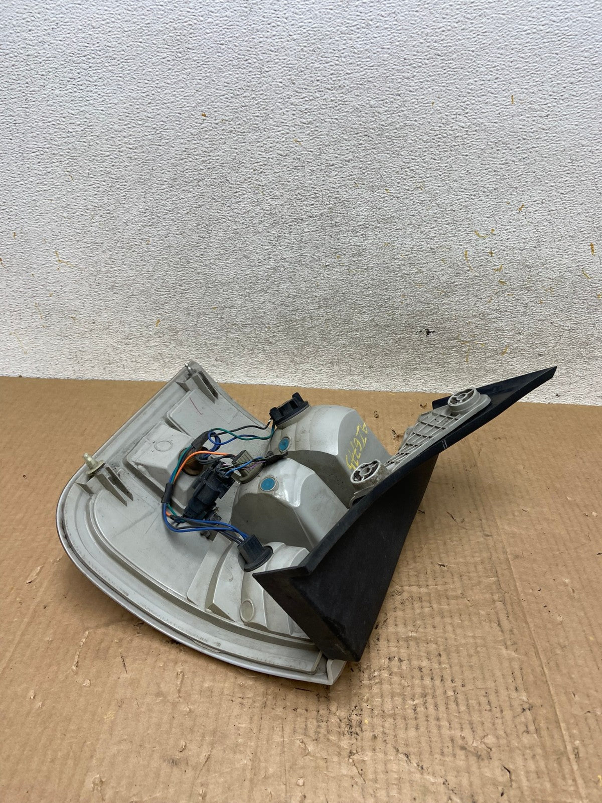 2009 to 2011 Ford Flex Left Driver LH Side Tail light AI6775 LK7