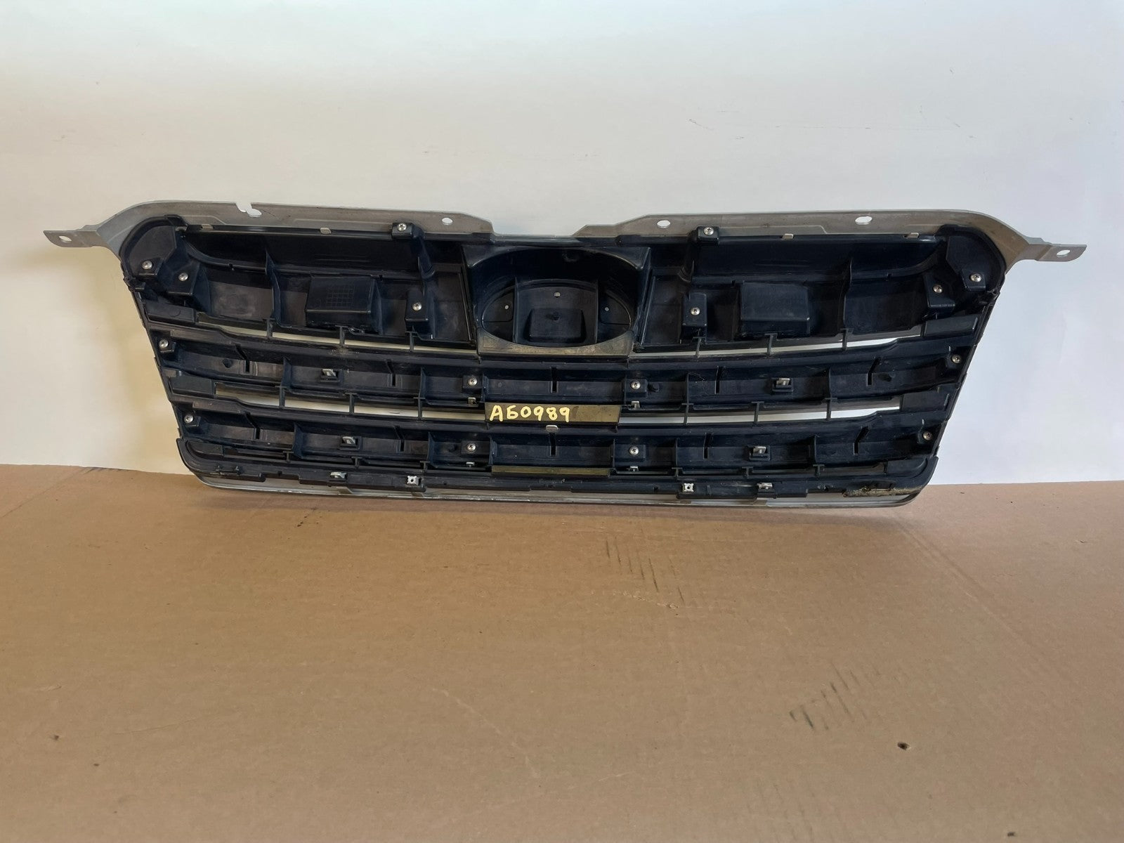 2013 to 2014 Subaru Legacy Outback Front Grill Grille AG0989 DG4