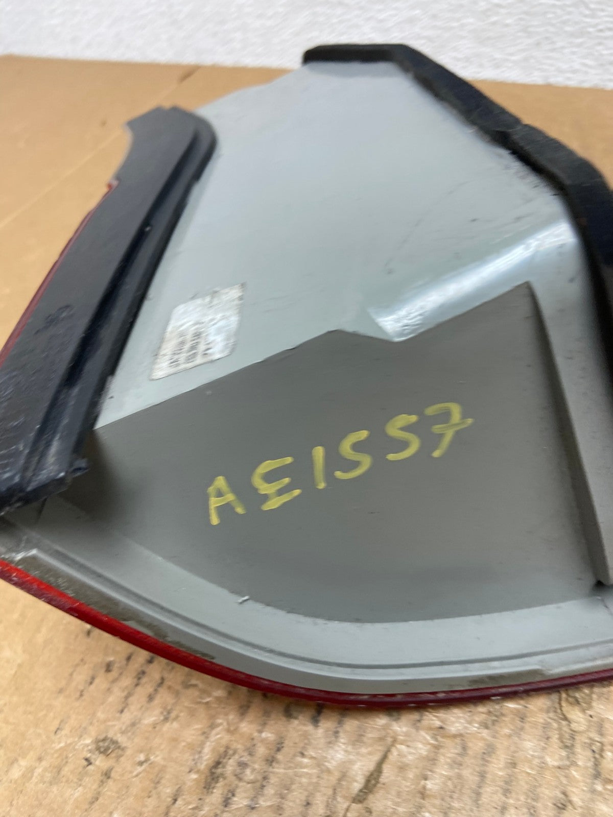 2004 2005 2006 BMW E53 X5 Left Driver Lh Side Tail Light AE1557 LK7