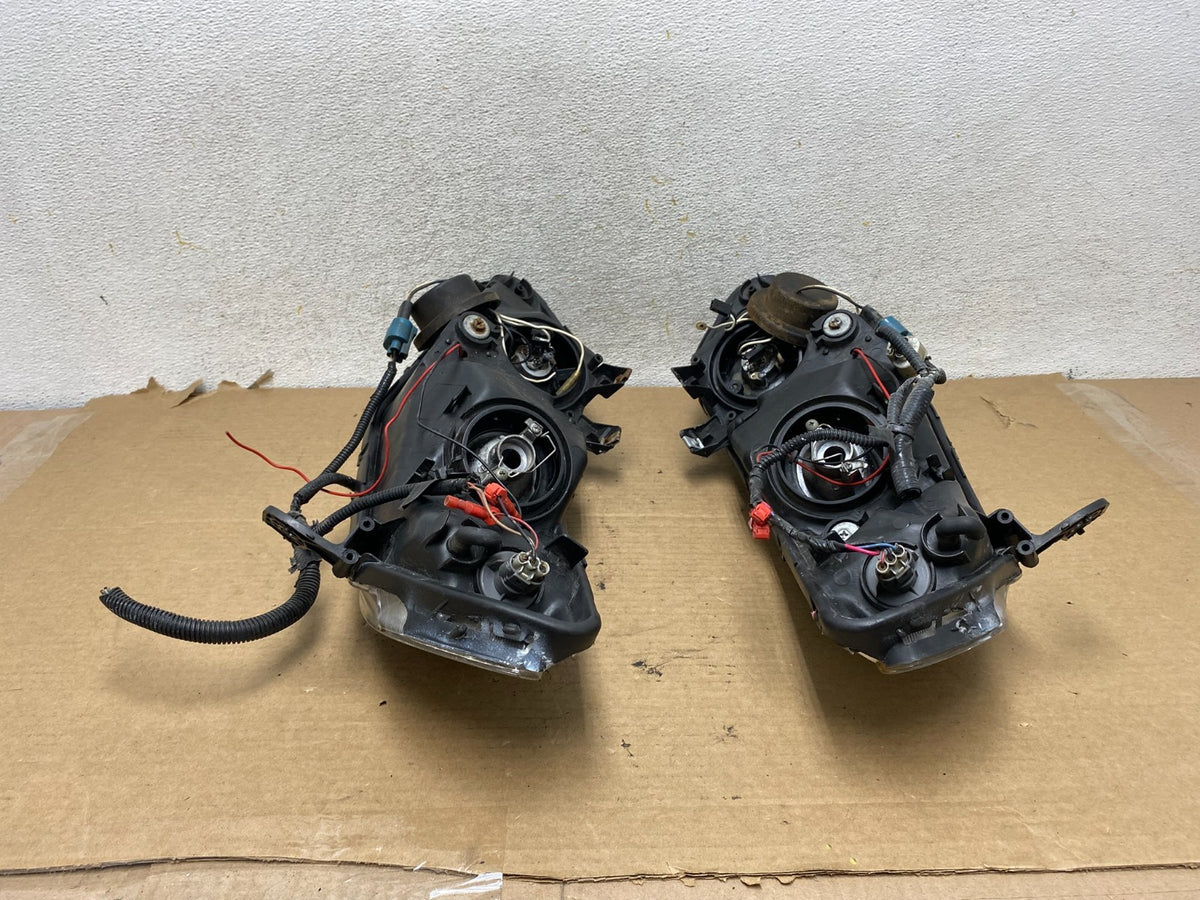 2006 2007 2008 Honda Civic Sedan Left+rIGHT Set LED Headlights AH4042 DG9