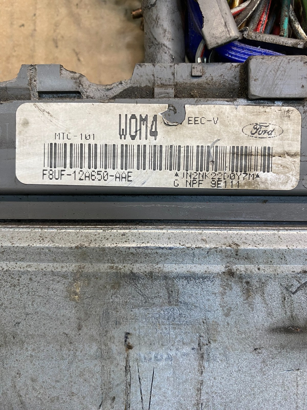 1998 1999 Ford Van E250 E350 5.4L Engine Control Module Unit ECU AB2699 DG2