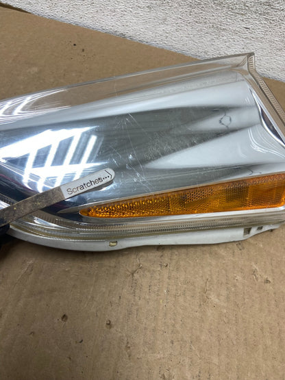 2013 - 2017 Nissan Leaf Right Front Passenger Side Turn Signal Marker AF7363 DG3