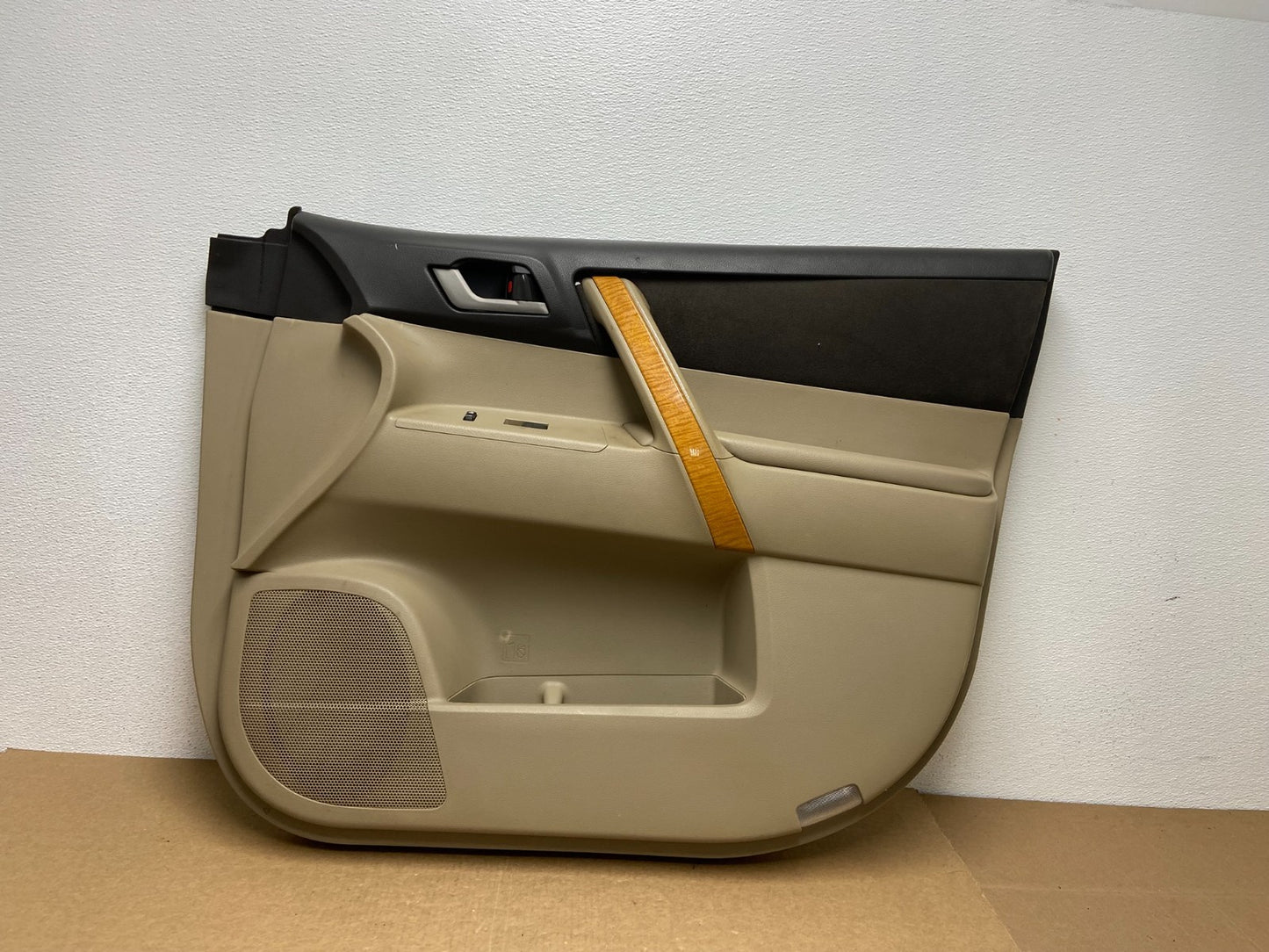 2008-2010 Toyota Highlander Front Right Passenger Door Trim Panel ac0030 DG0