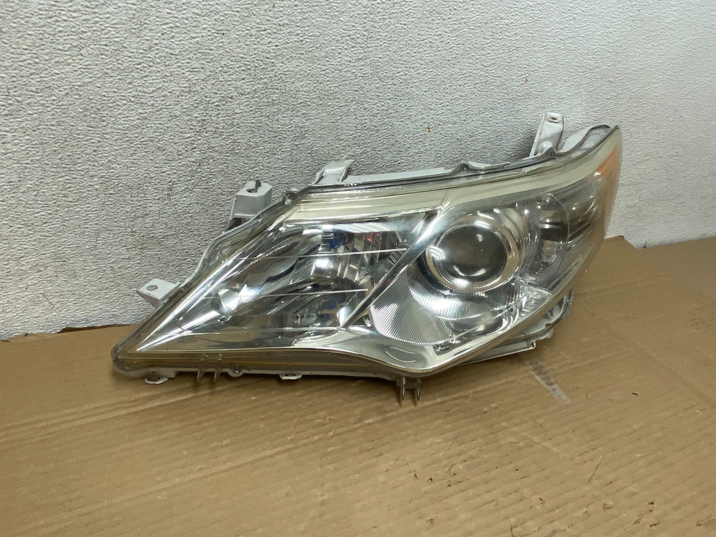 2012 2013 2014 Toyota Camry Left Driver LH Halogen Headlight AG8958 DW1