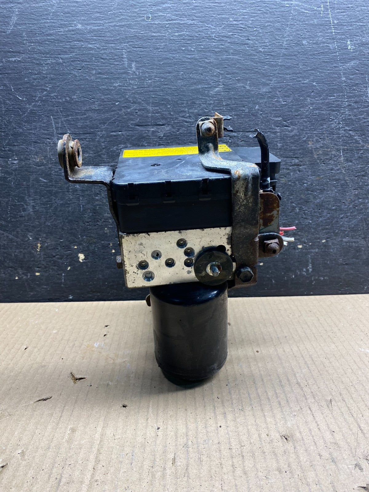 2004 - 2009 Toyota Prius ABS Brake Pump Anti Lock Module aj0188 DG3