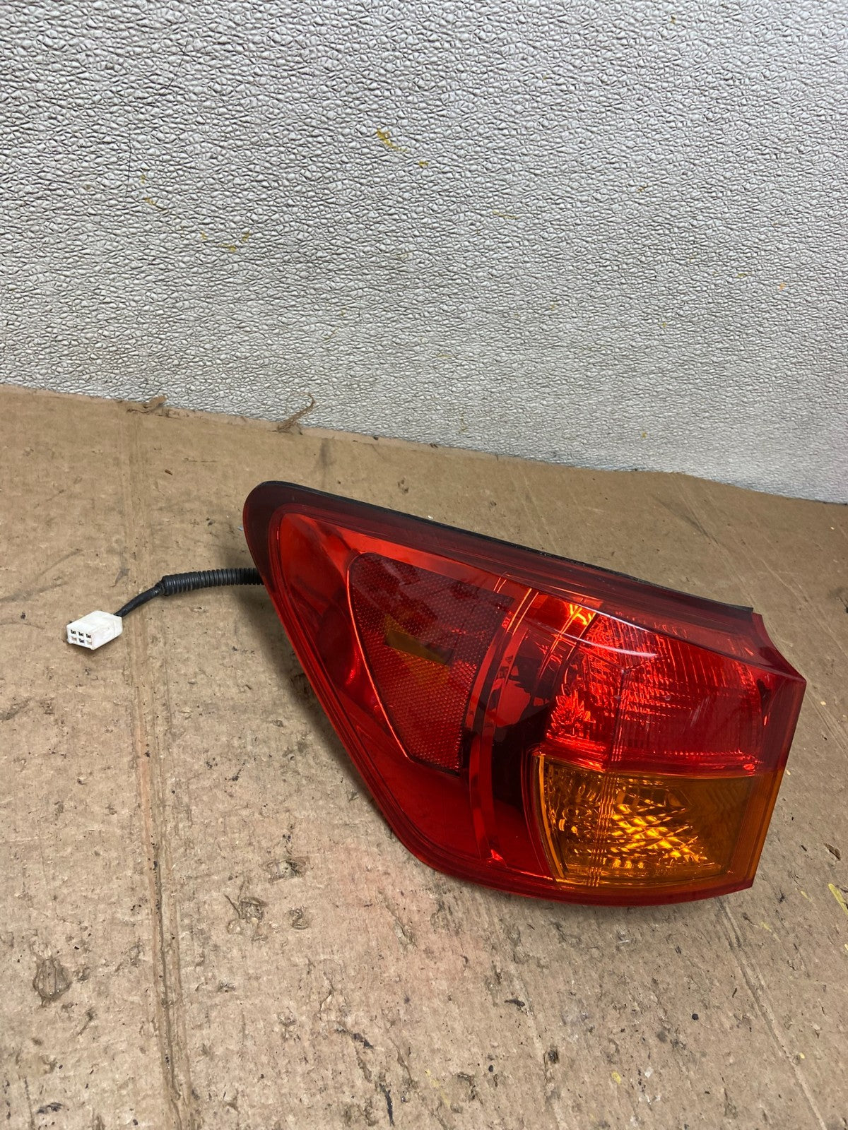 2009 - 2010 Lexus Is250 Is350 Left Driver LH Side Tail Light Oem AA43592