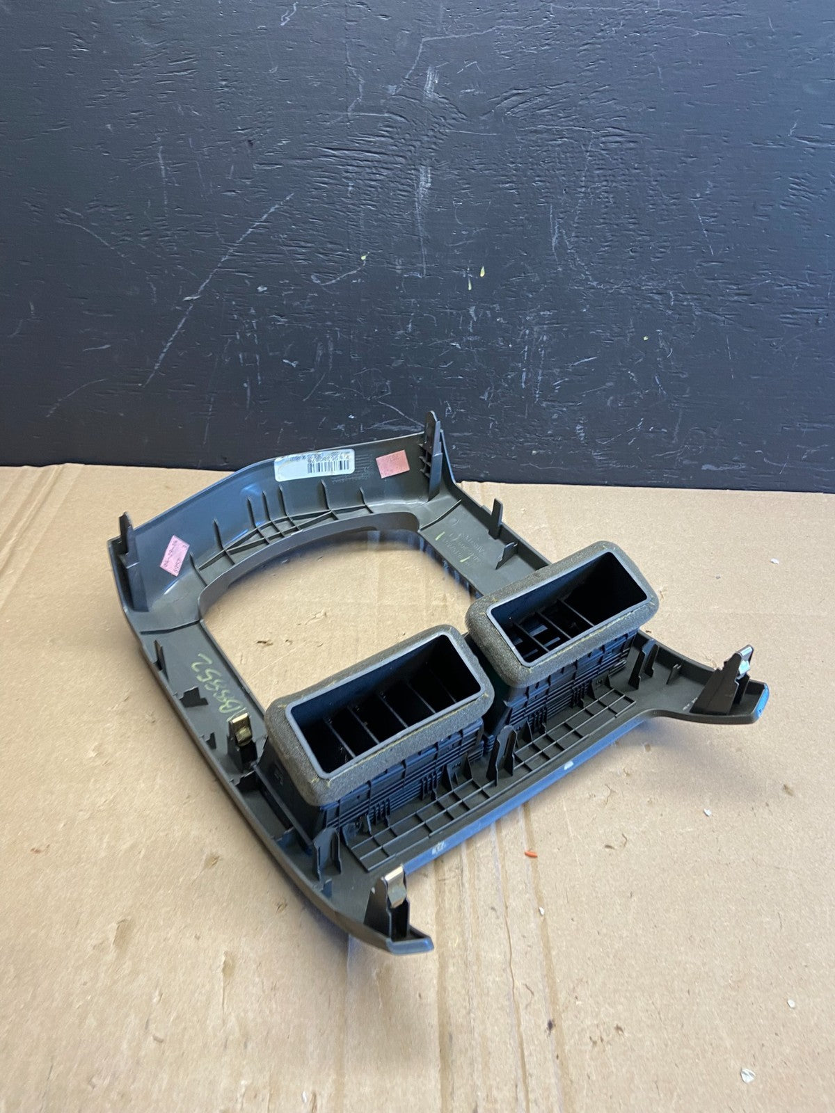 2012-2016 Chevrolet Sonic Center Dash Radio Air Vent Trim Bezel ab8852 DG5