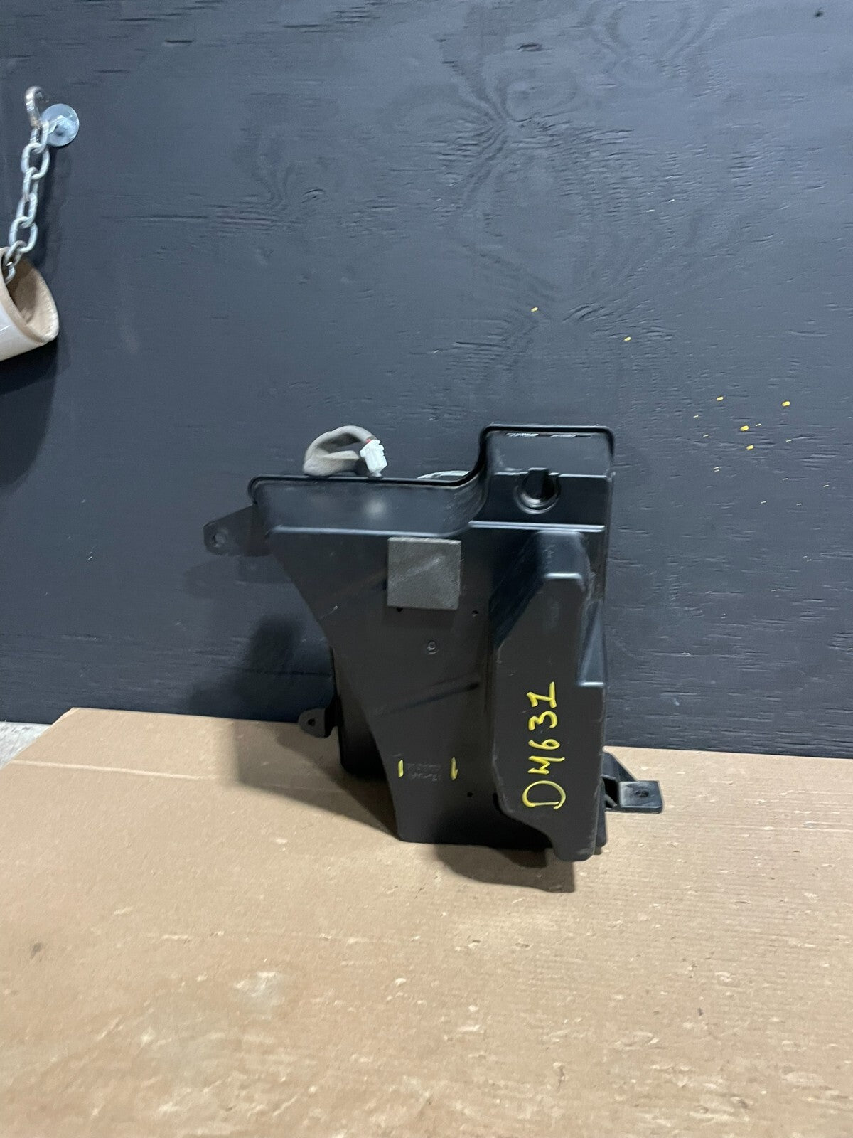 2011 to 2017 Honda Odyssey Rear Subwoofer Speaker D46312