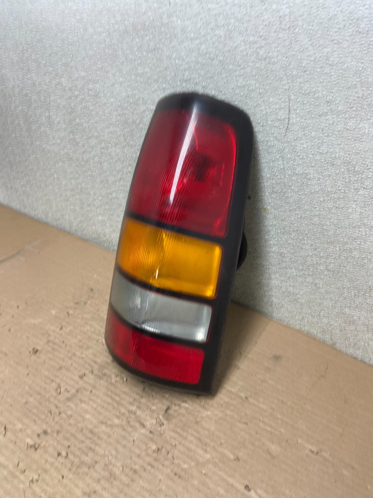 1999-2002 Chevrolet Silverado 1500 Right Passenger Side Tail Light TYC AA9431 LK1