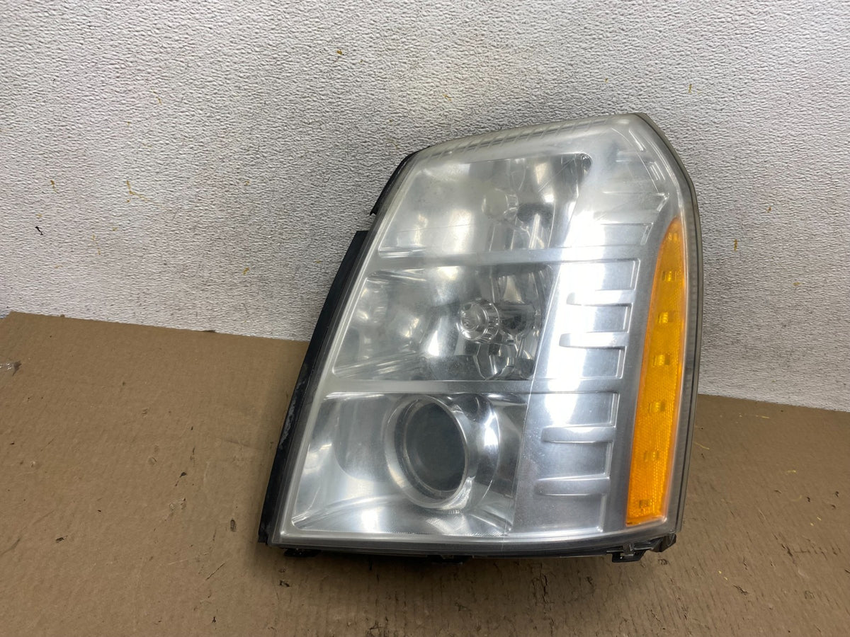 2007 - 2014 Cadillac Escalade Left Driver LH Side Xenon HID Headlight AH6625 DW0