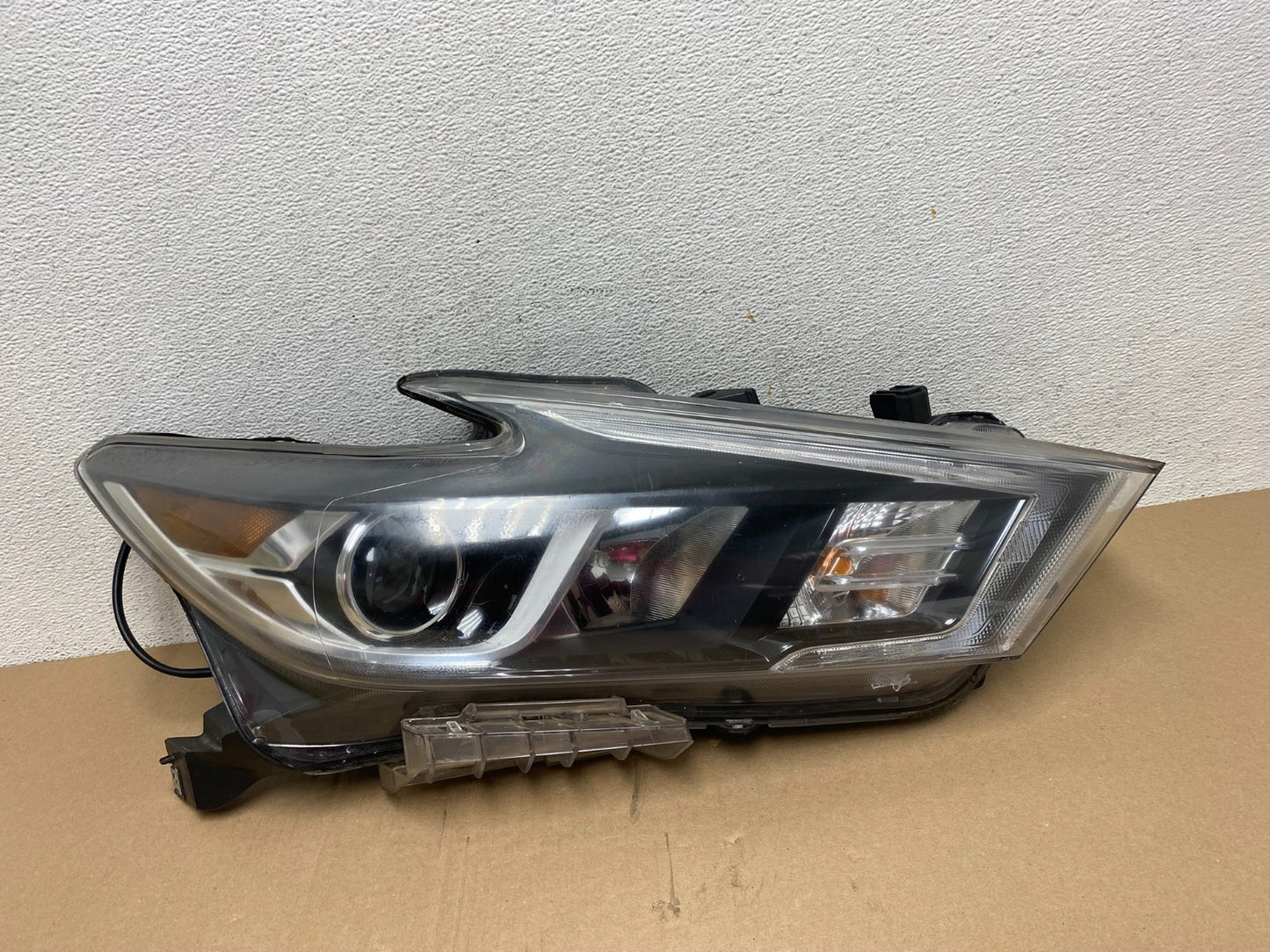 2016 2017 2018 Nissan Maxima Right Passenger Headlight Halogen DEPO AE7142 DG0