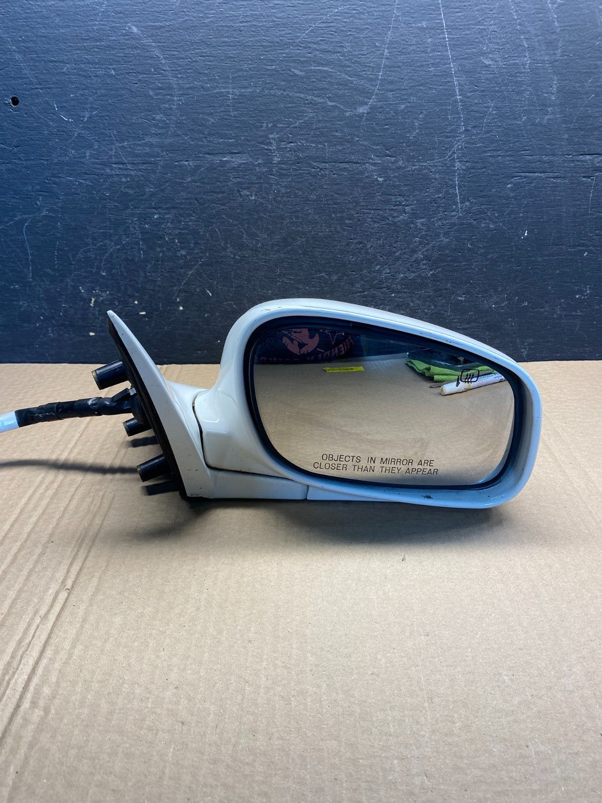 2003 to 2004 Lincoln Town Car Right Passenger View Door Mirror AF6947 DG6