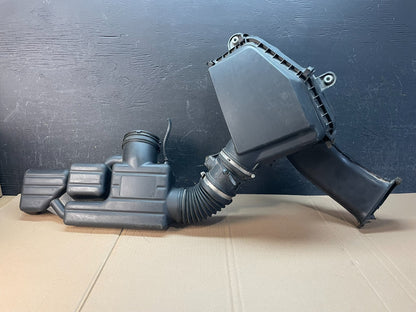 Chevrolet caprice Intake Tube Resonator With MAF Sensor AD8610 DG0