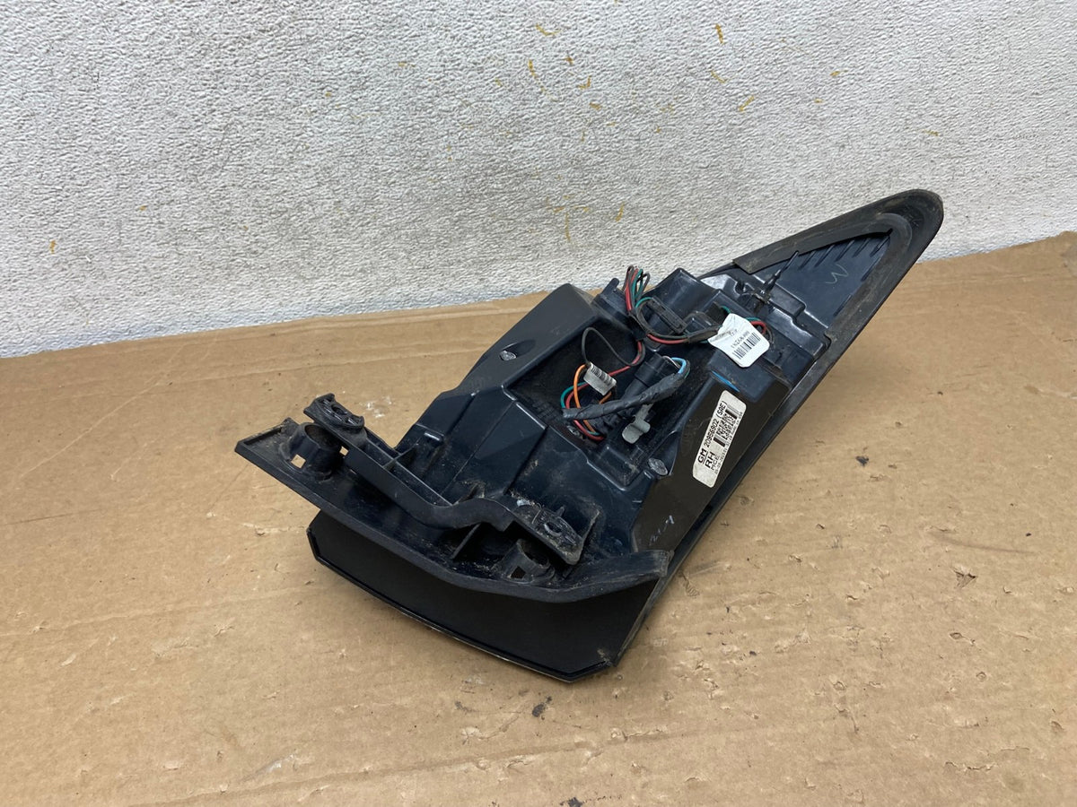 2013 to 2017 Chevrolet Traverse Right Passenger RH Side Tail Light AH8512 LK5