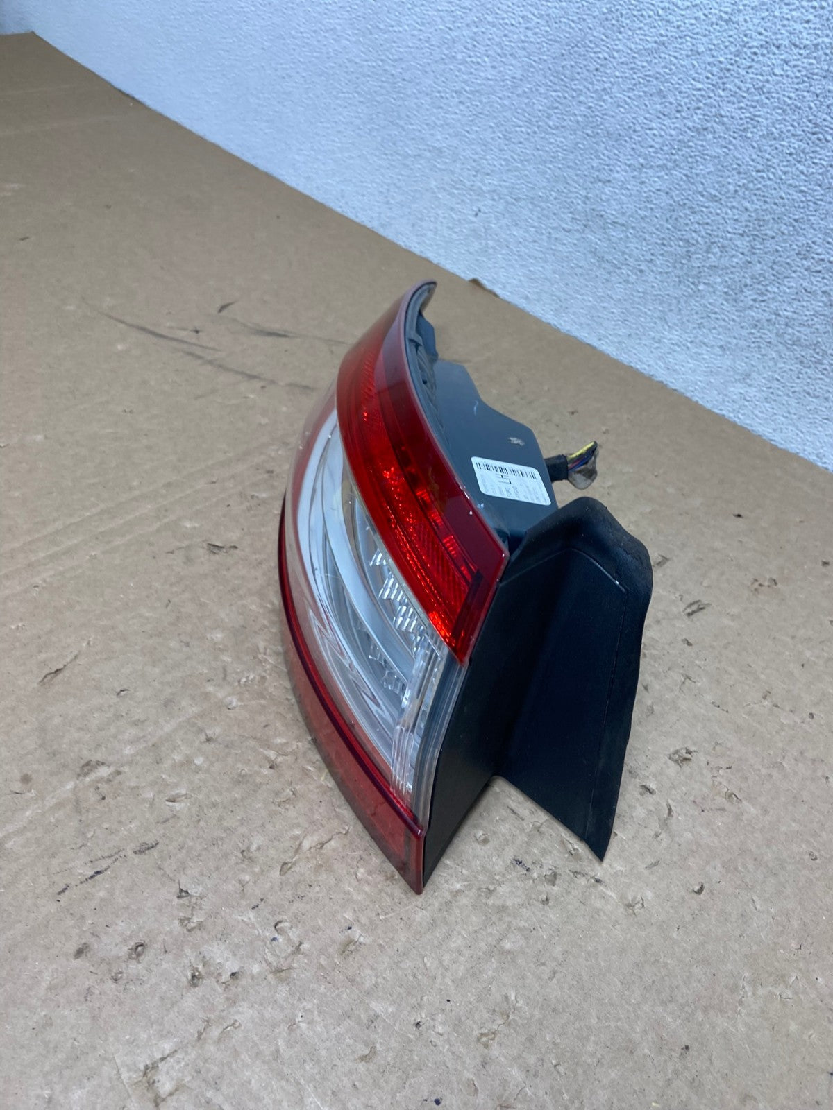 2013 to 2016 Ford Fusion Left Driver LH Side Tail Light AG1103 LK1