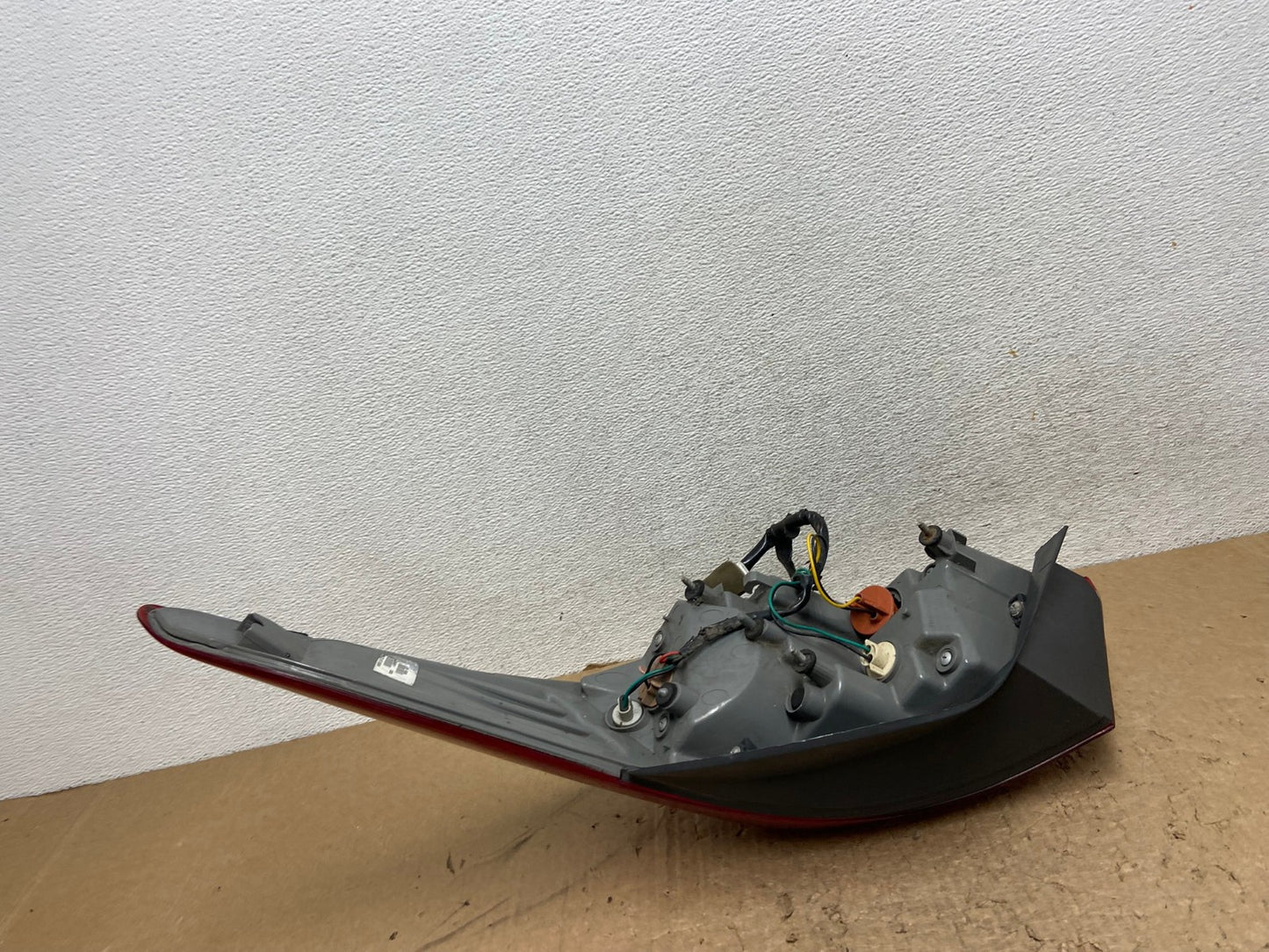 2011 2012 2013 Hyundai Elantra Sedan Left Driver Side Tail Light AG1416 LK4
